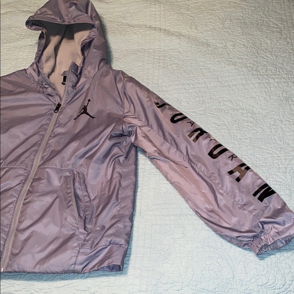 Air Jordan Gray Silver Fleece-lined Jacket with Hood - Picture 4 of 7